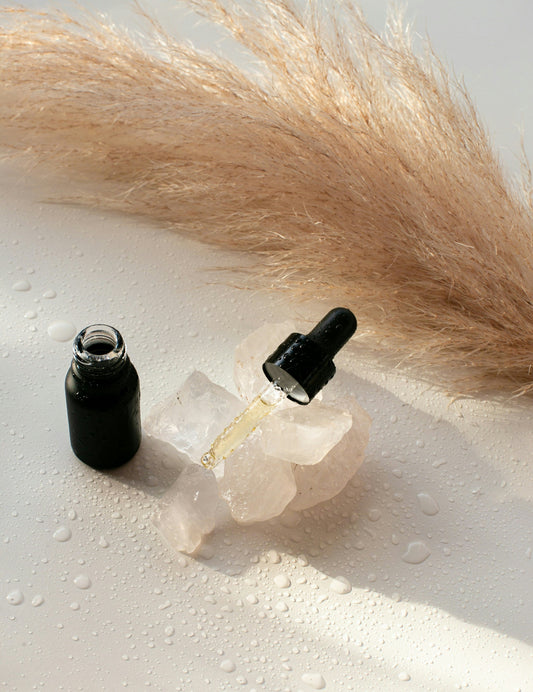 Faire son huile anti-cellulite maison : recette naturelle et efficace
